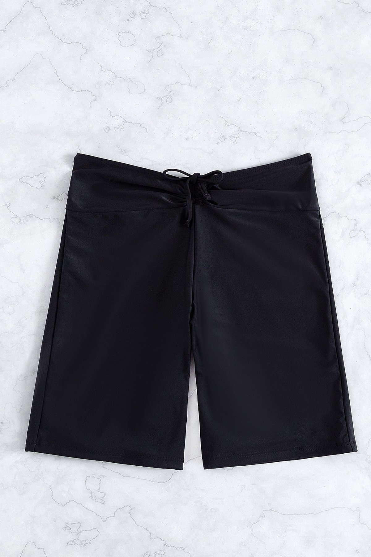 Kadın Siyah Önden Bağcıklı Deniz Şortu — görsel 7