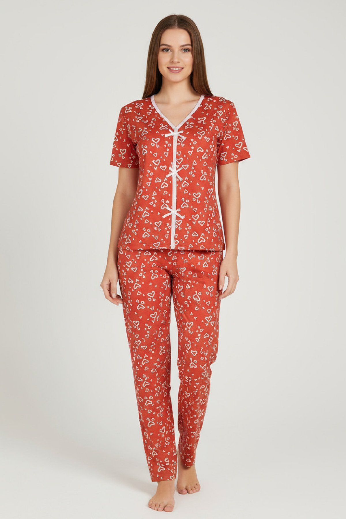 Kadın Turuncu Kalp Desenli Fiyonklu Kısa Kollu Uzun Pijama Takımı